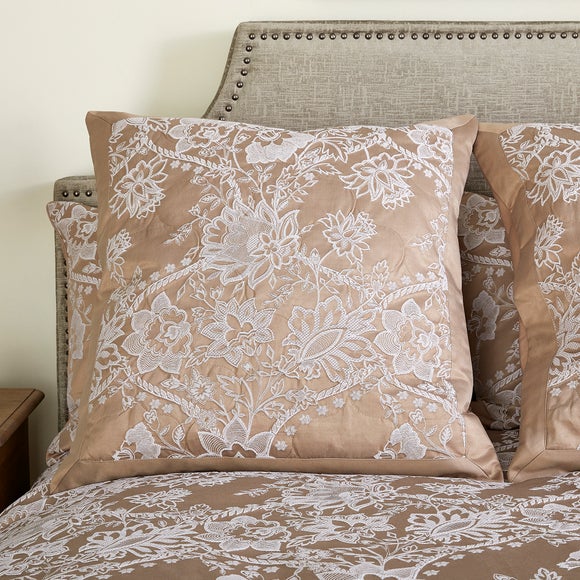  Dunelm