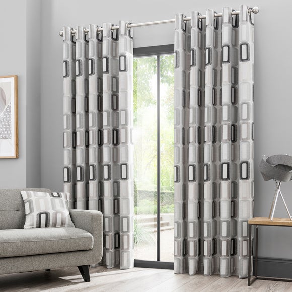 Carousel navigation image position 2 of 6