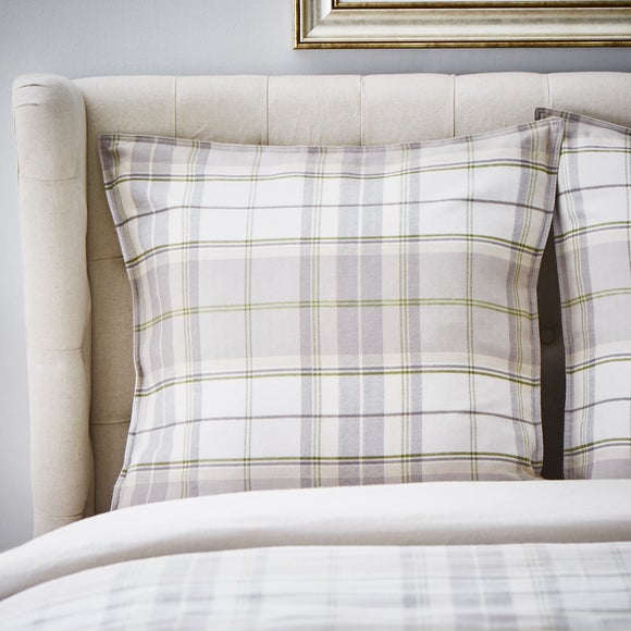  Dunelm