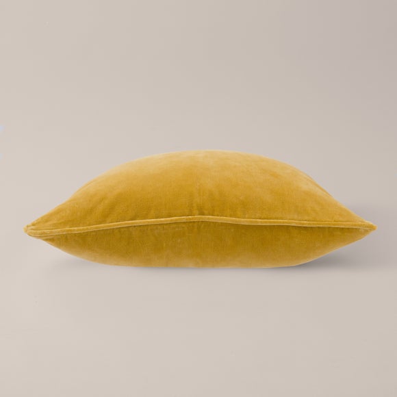 Carousel navigation image position 3 of 5