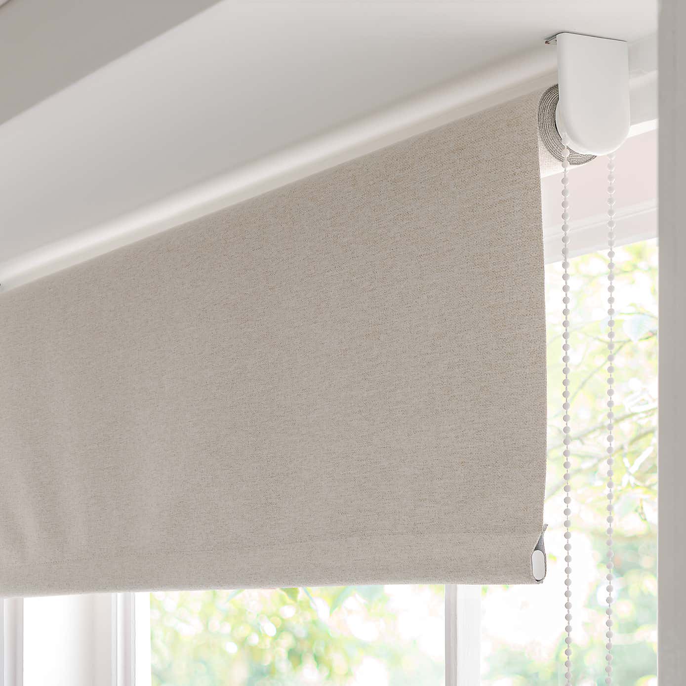 Carousel zoom image position 4 of 6