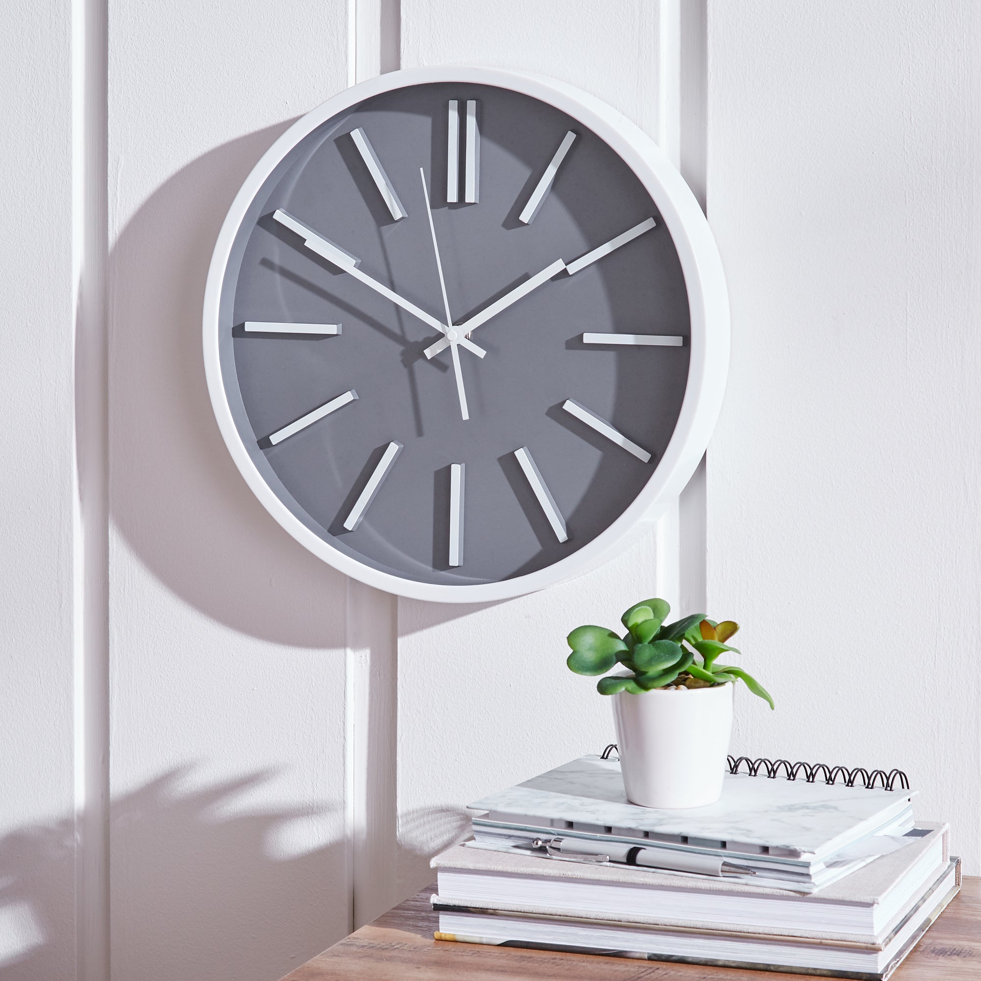 Modern 35cm Wall Clock Grey