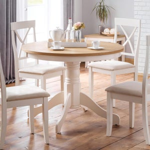 Davenport 4 Seater Round Pedestal Dining Table