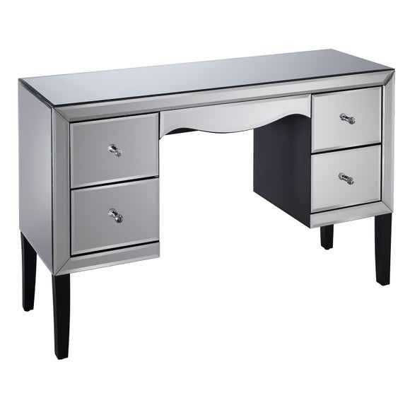  Dunelm