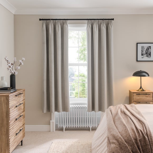 Carousel navigation image position 4 of 10