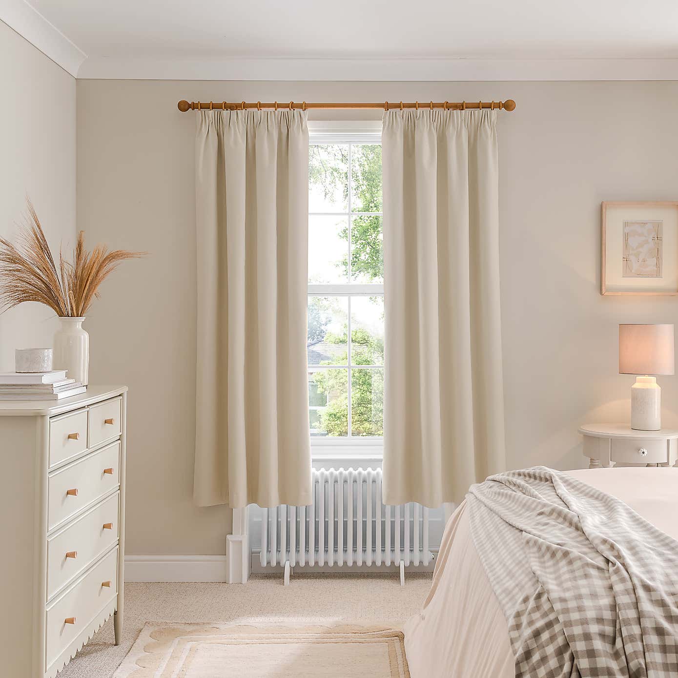 Carousel zoom image position 4 of 9