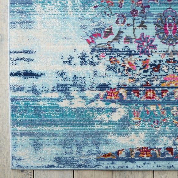 Carousel navigation image position 4 of 6