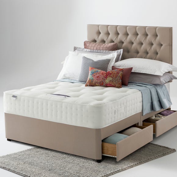 Carousel navigation image position 8 of 9