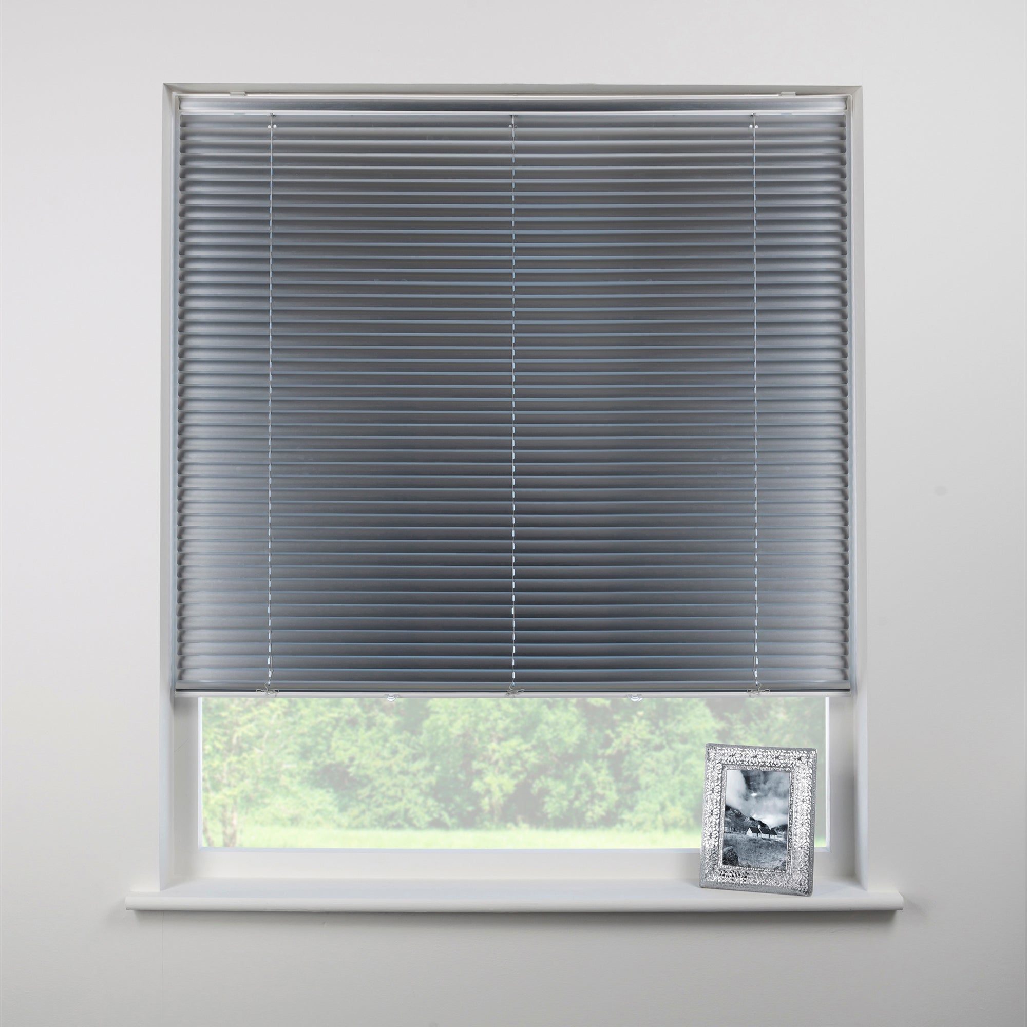 Swish Brushed Aluminium Cordless Venetian Blind 25mm Slats | Dunelm