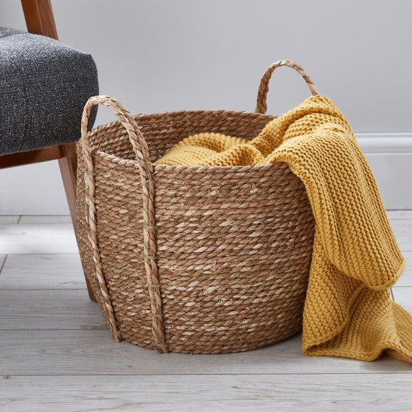 wicker blanket basket