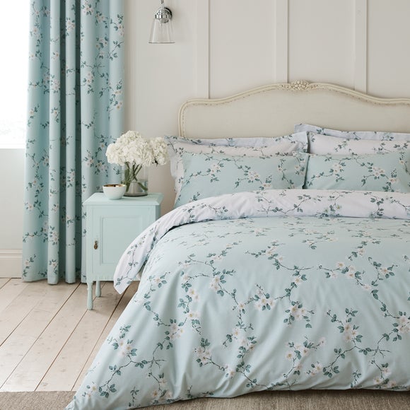 Carousel navigation image position 4 of 7