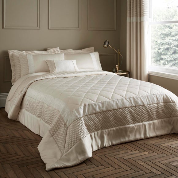 Bardot Cream Quilted Bedspread