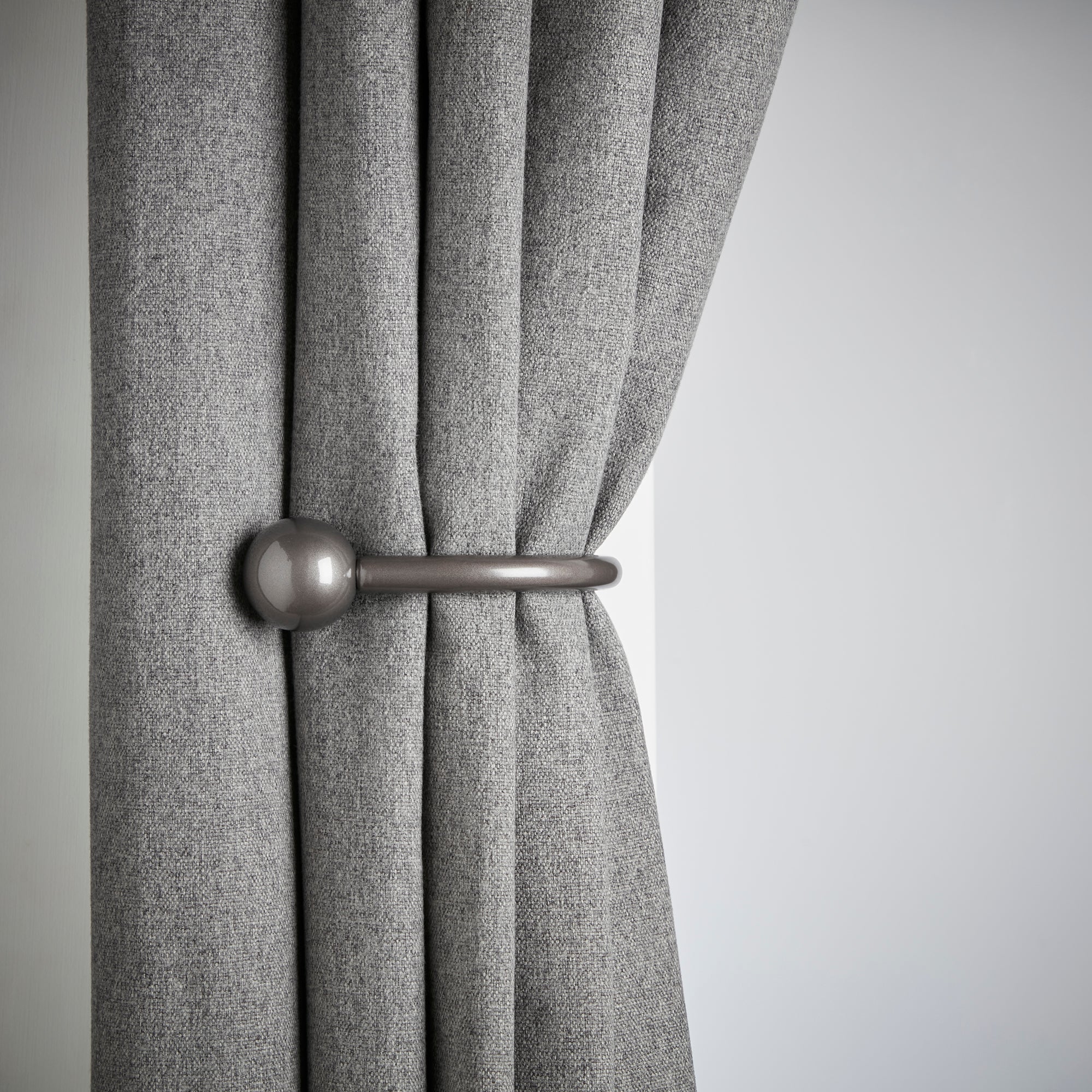 Oslo Curtain Holdbacks Grey