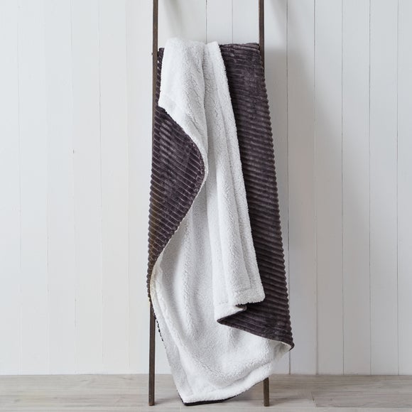  Dunelm