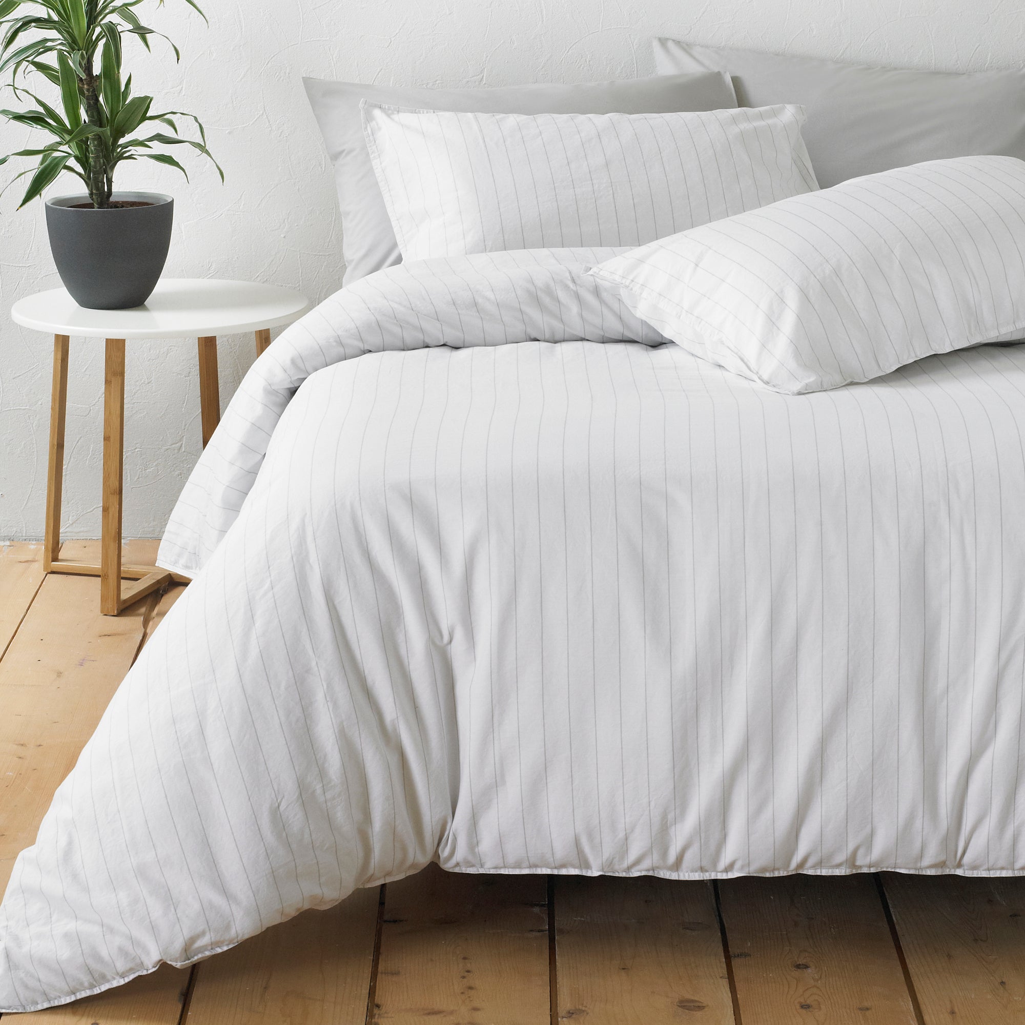 The Linen Yard Linear White Stripe 100 Cotton Duvet Cover And Pillowcase Set White
