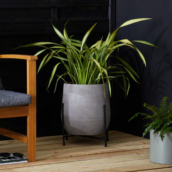 Fibre Clay Grey Plant Pot with Metal Stand Light Grey