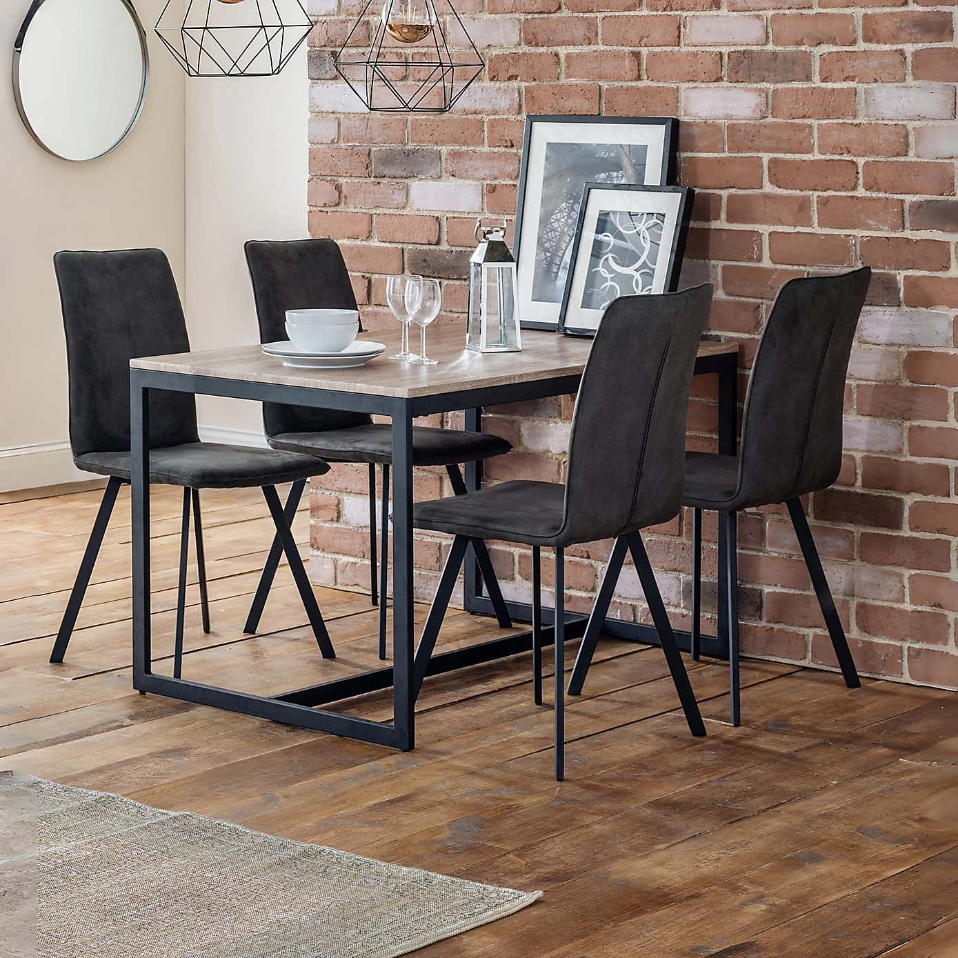 Carousel zoom image position 8 of 10