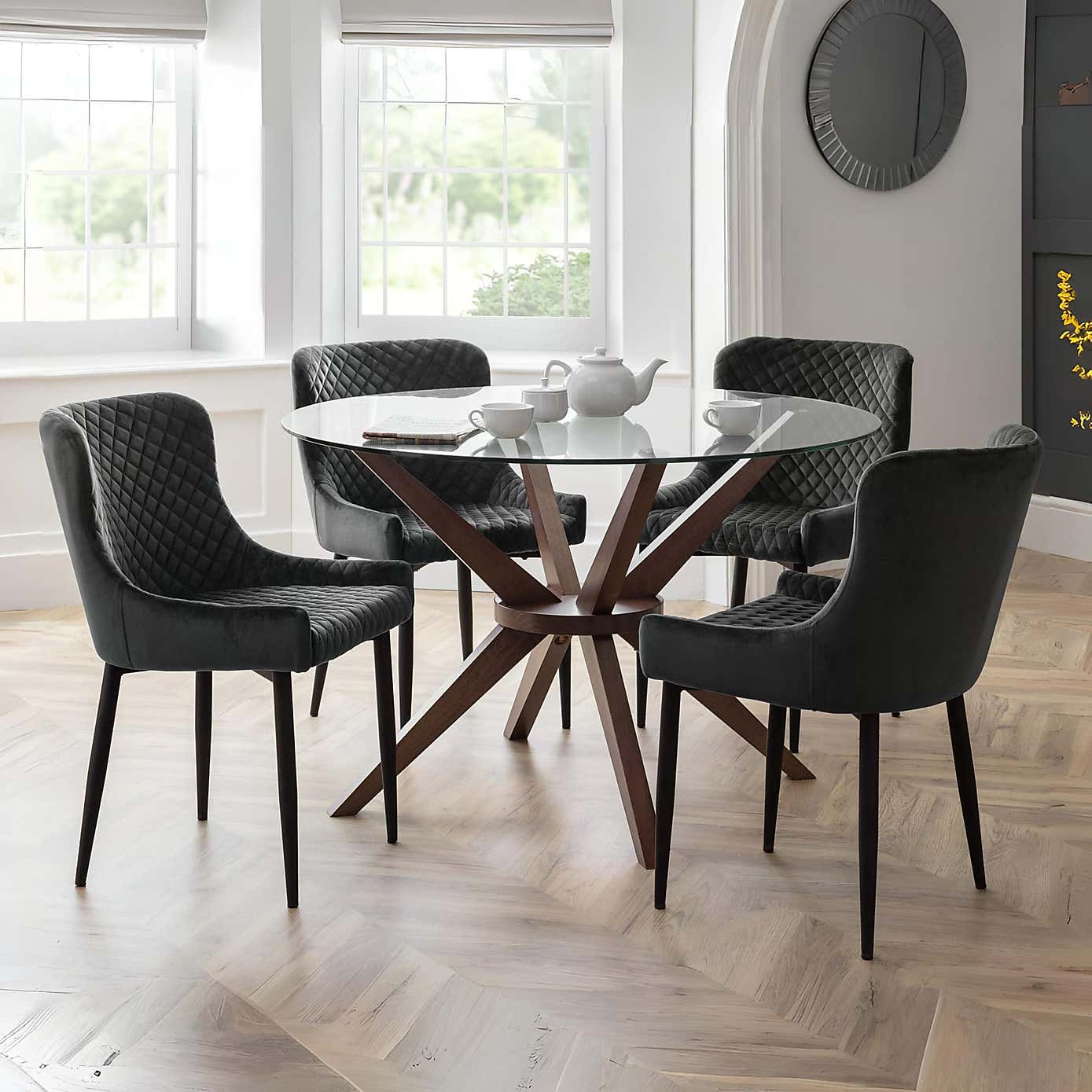 Carousel zoom image position 3 of 6