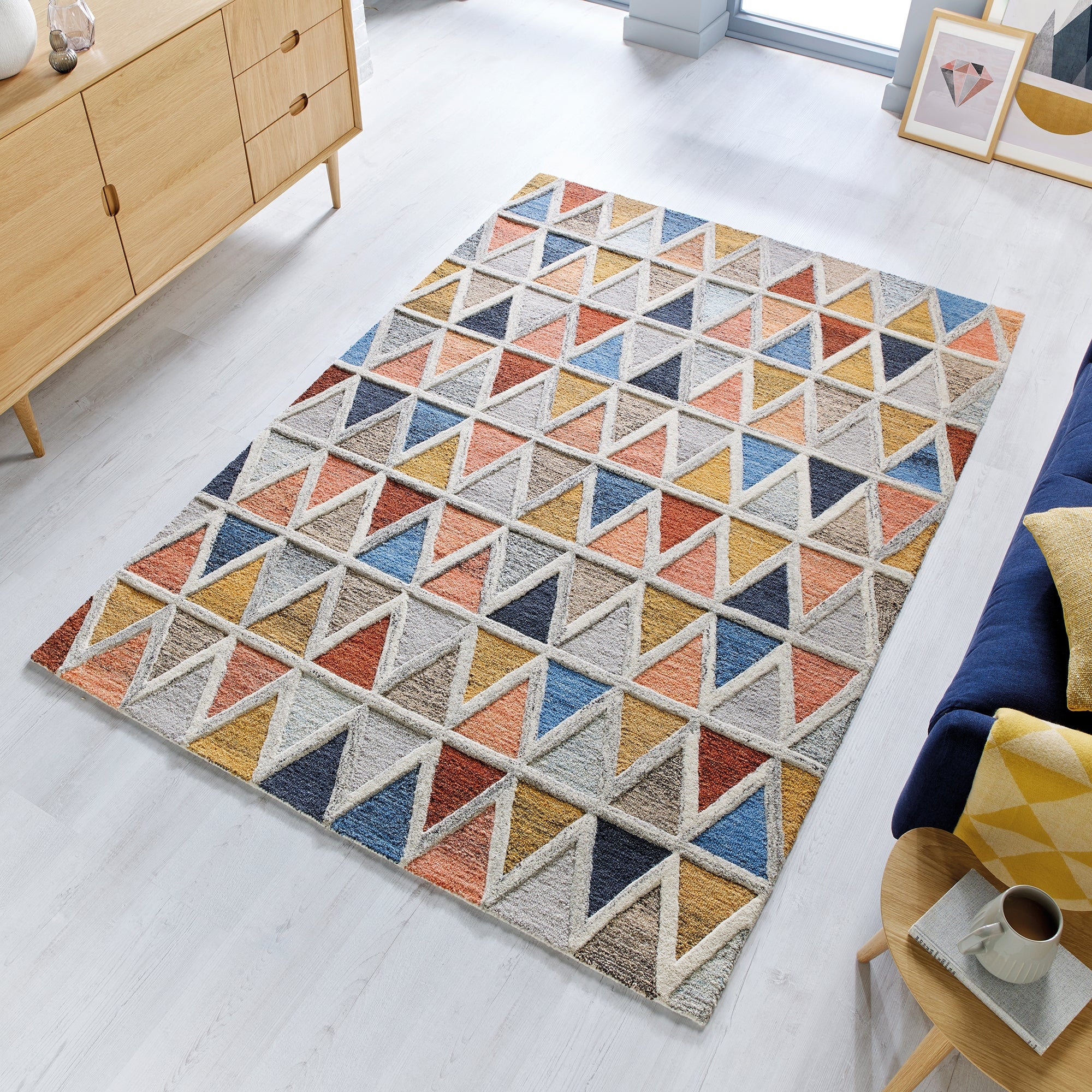 Moretz Geometric Rug Pink