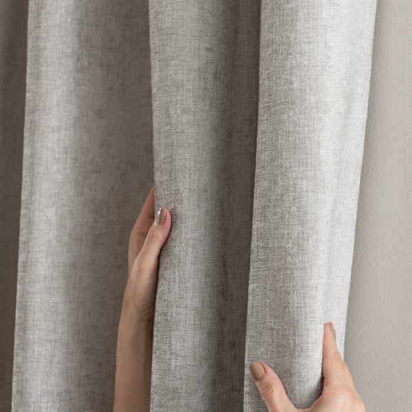 Carousel navigation image position 6 of 10