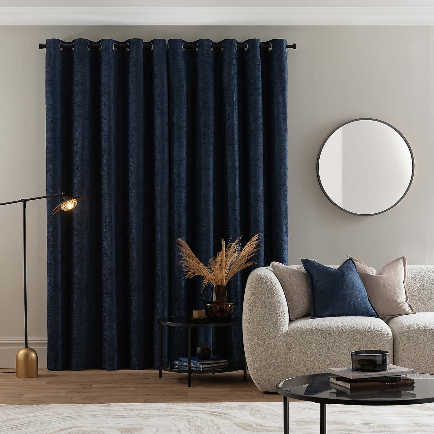 Carousel zoom image position 5 of 9