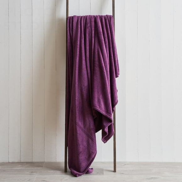 Dunelm Super Soft Plum Purple Seriously 220x220cm Throw