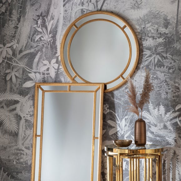 Carousel navigation image position 3 of 3