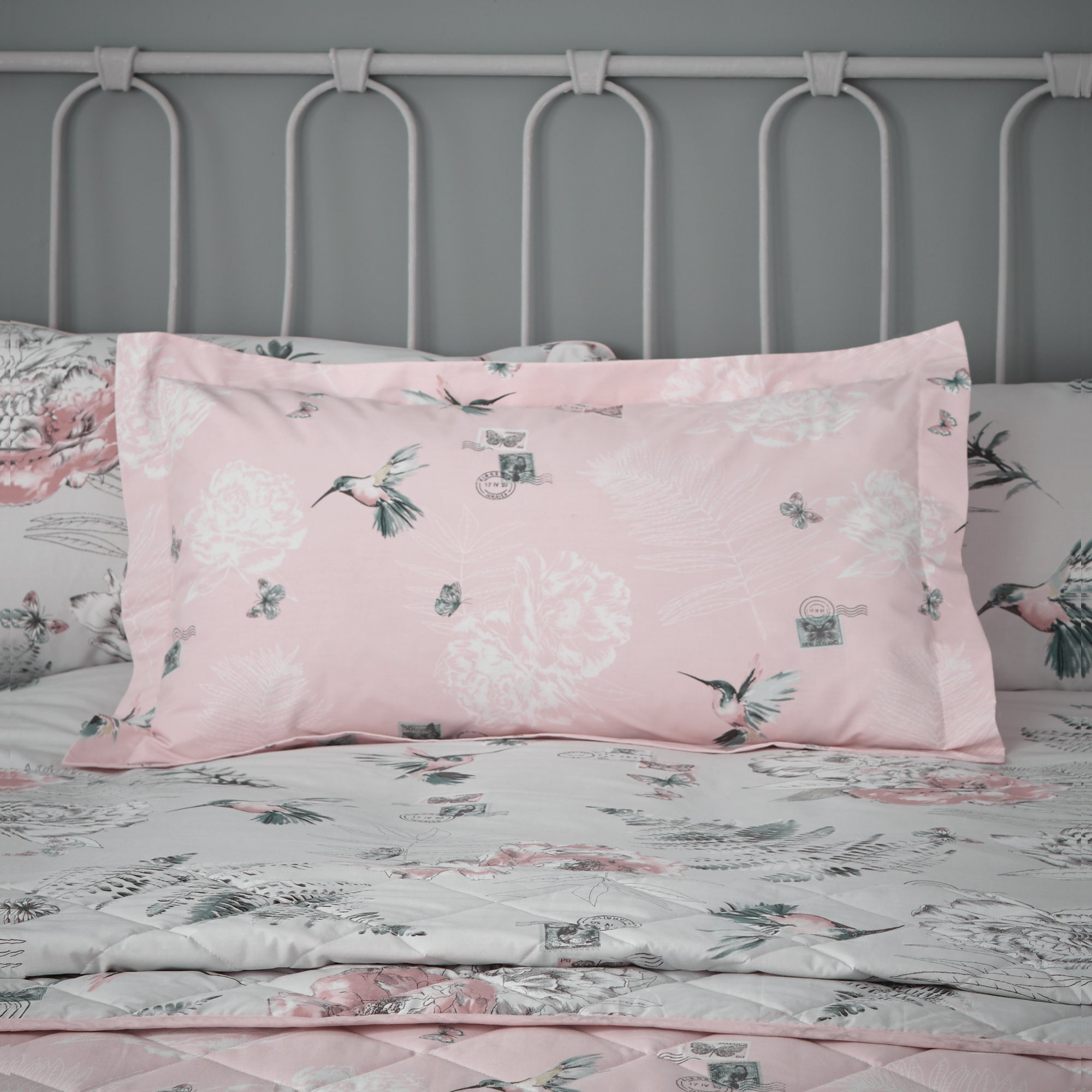 Heavenly Hummingbird Blush Oxford Pillowcase