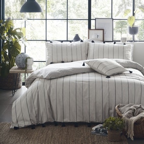 Appletree Delta Linen 100% Cotton Reversible Duvet Cover and Pillowcase Set