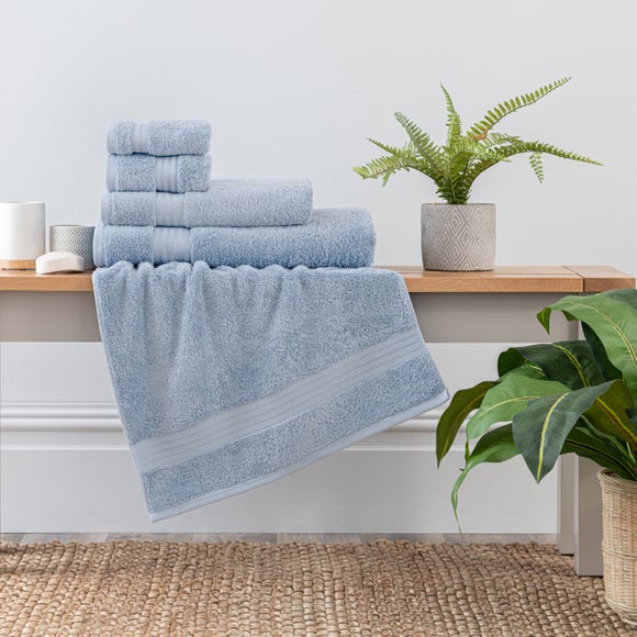 pale blue bath towels