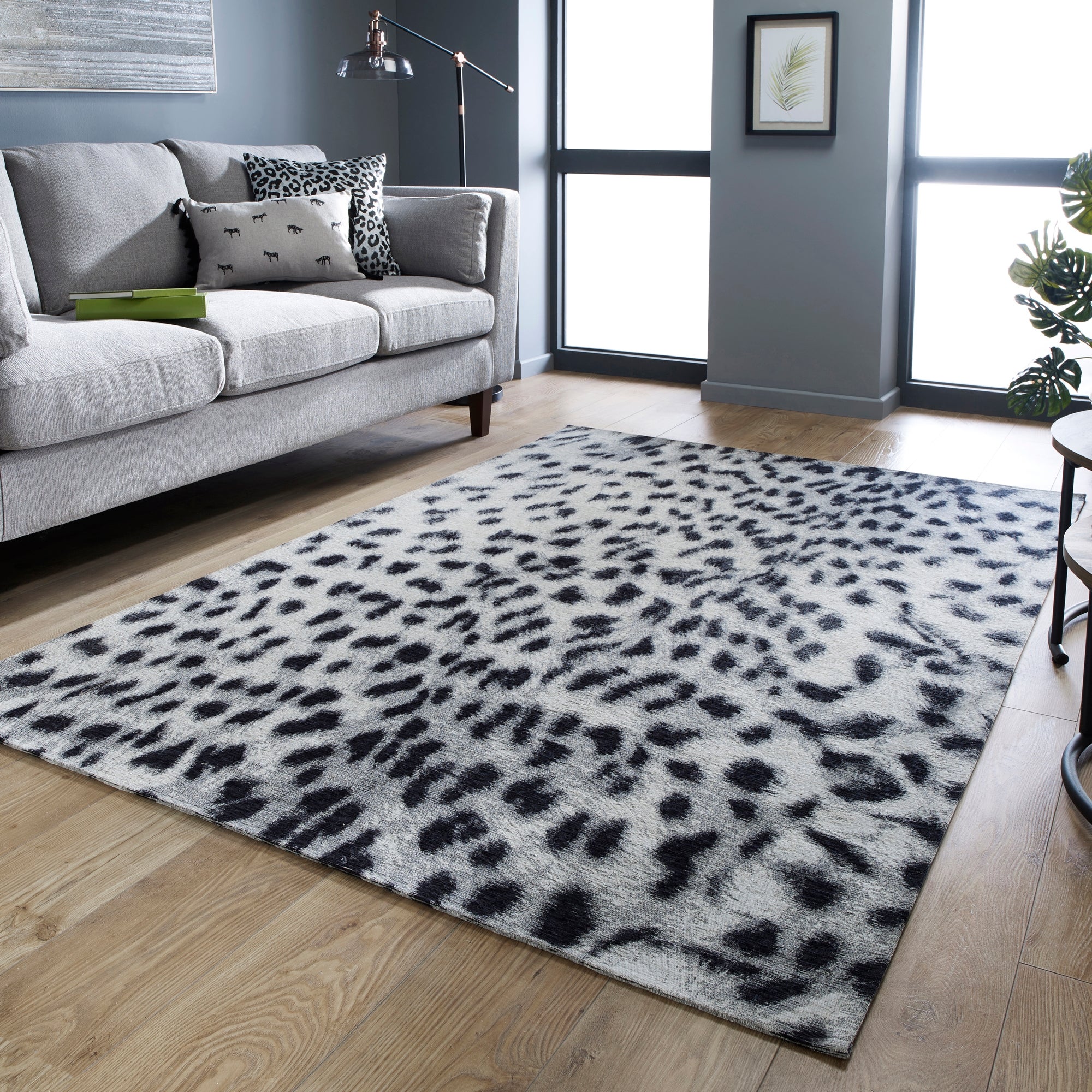 Snow Leopard Rug Grey And White