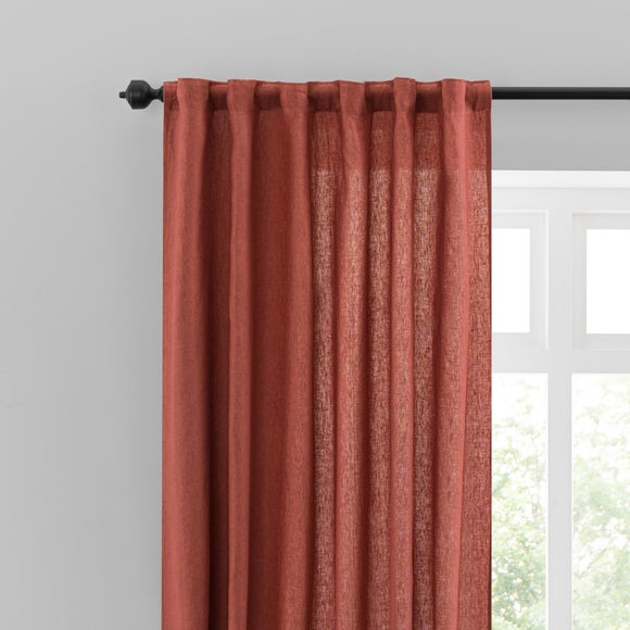  Dunelm