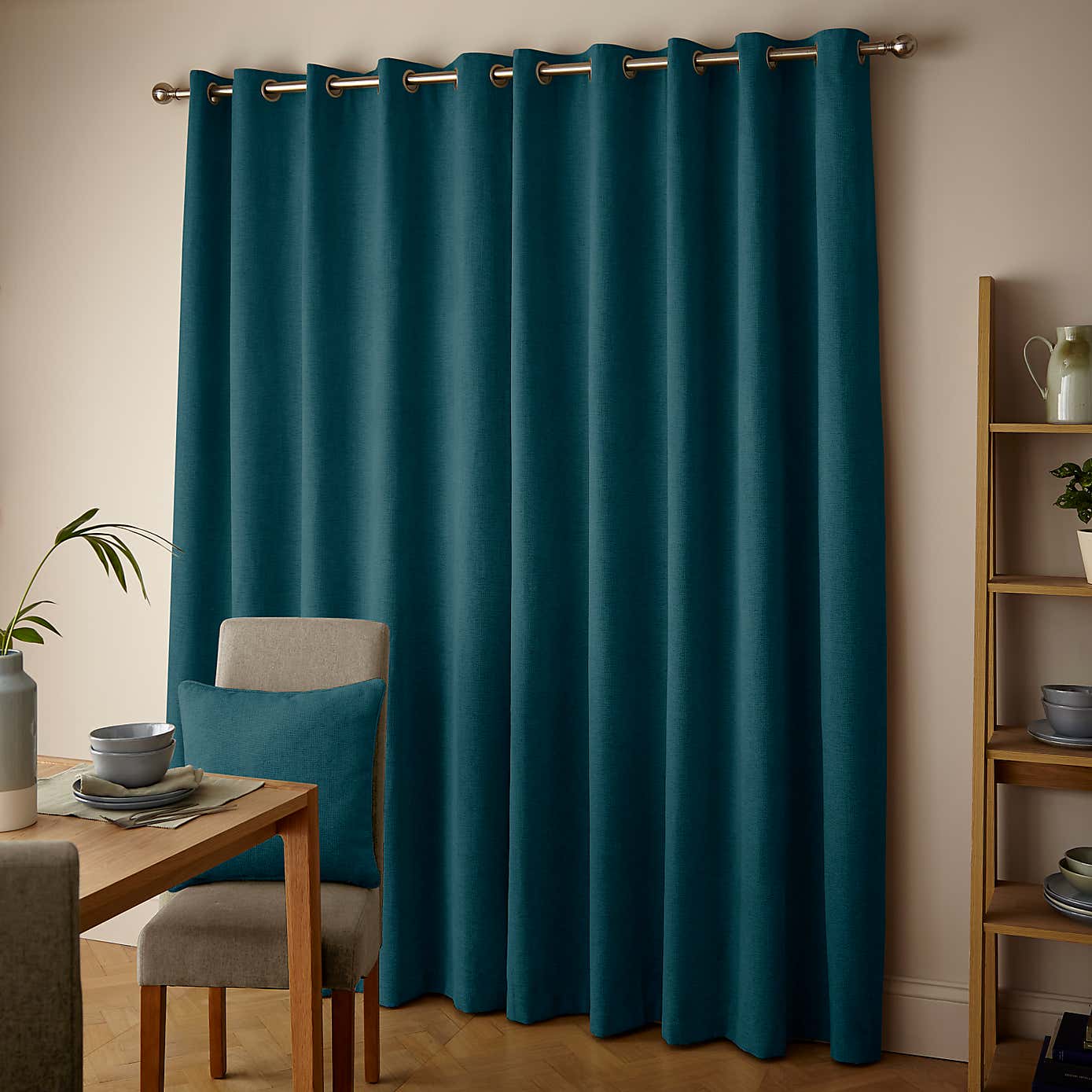 Carousel zoom image position 4 of 6