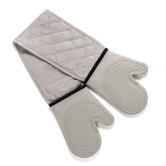 grey silicone oven gloves