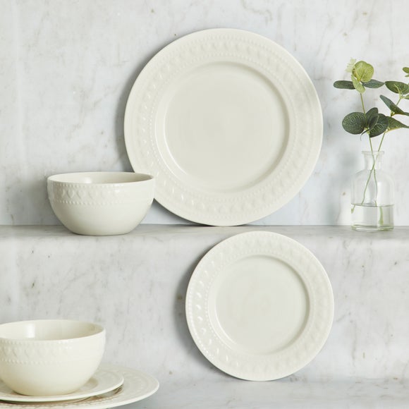  Dunelm