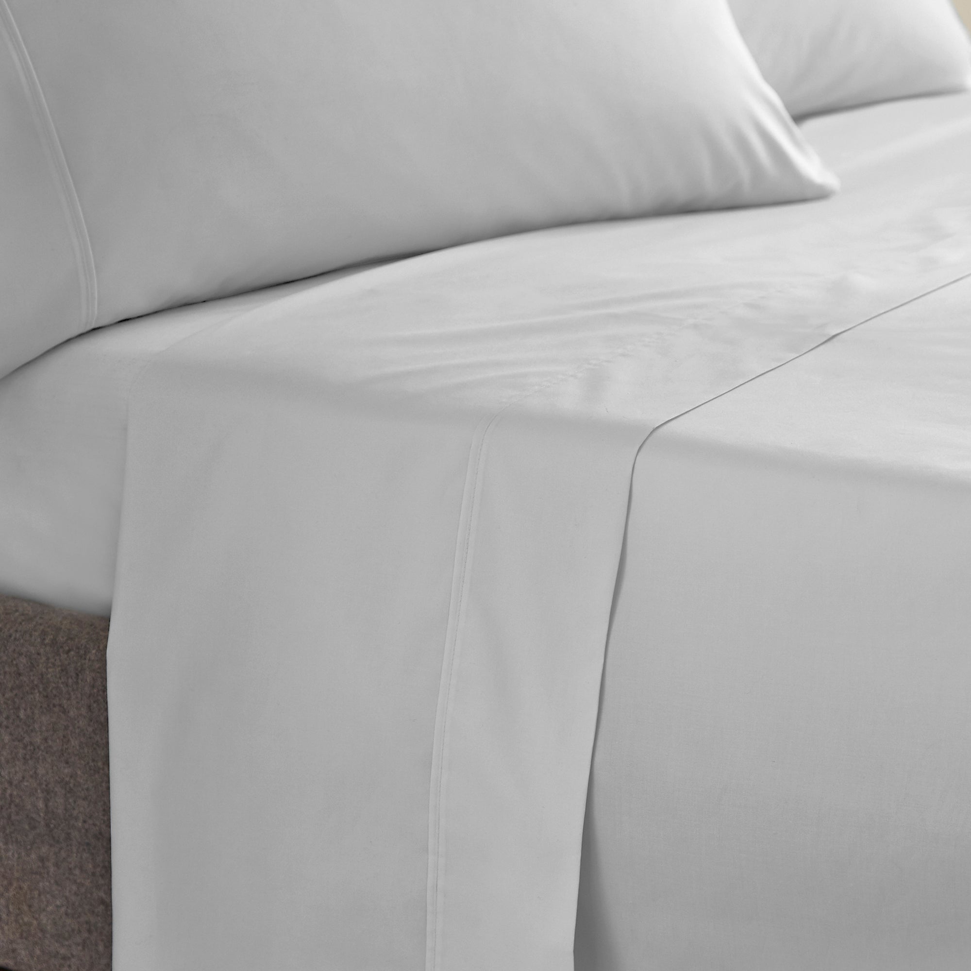 Photo of Dorma egyptian cotton 400 thread count percale flat sheet silver