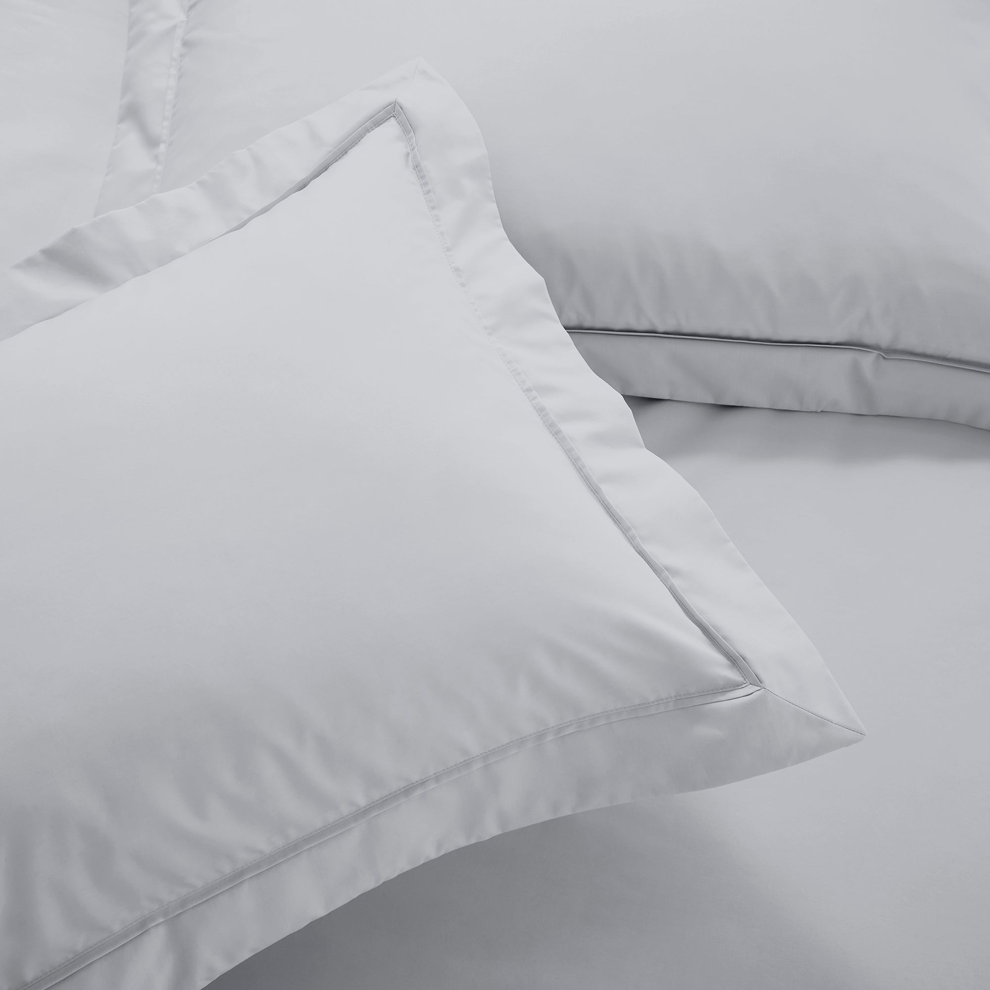 Dorma Egyptian Cotton 400 Thread Count Percale Oxford Pillowcase Silver