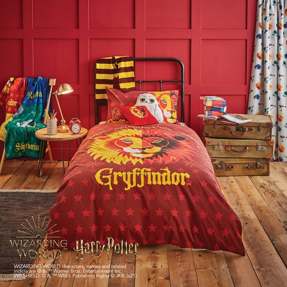 Harry Potter Gryffindor House Reversible Duvet Cover And Pillowcase Set