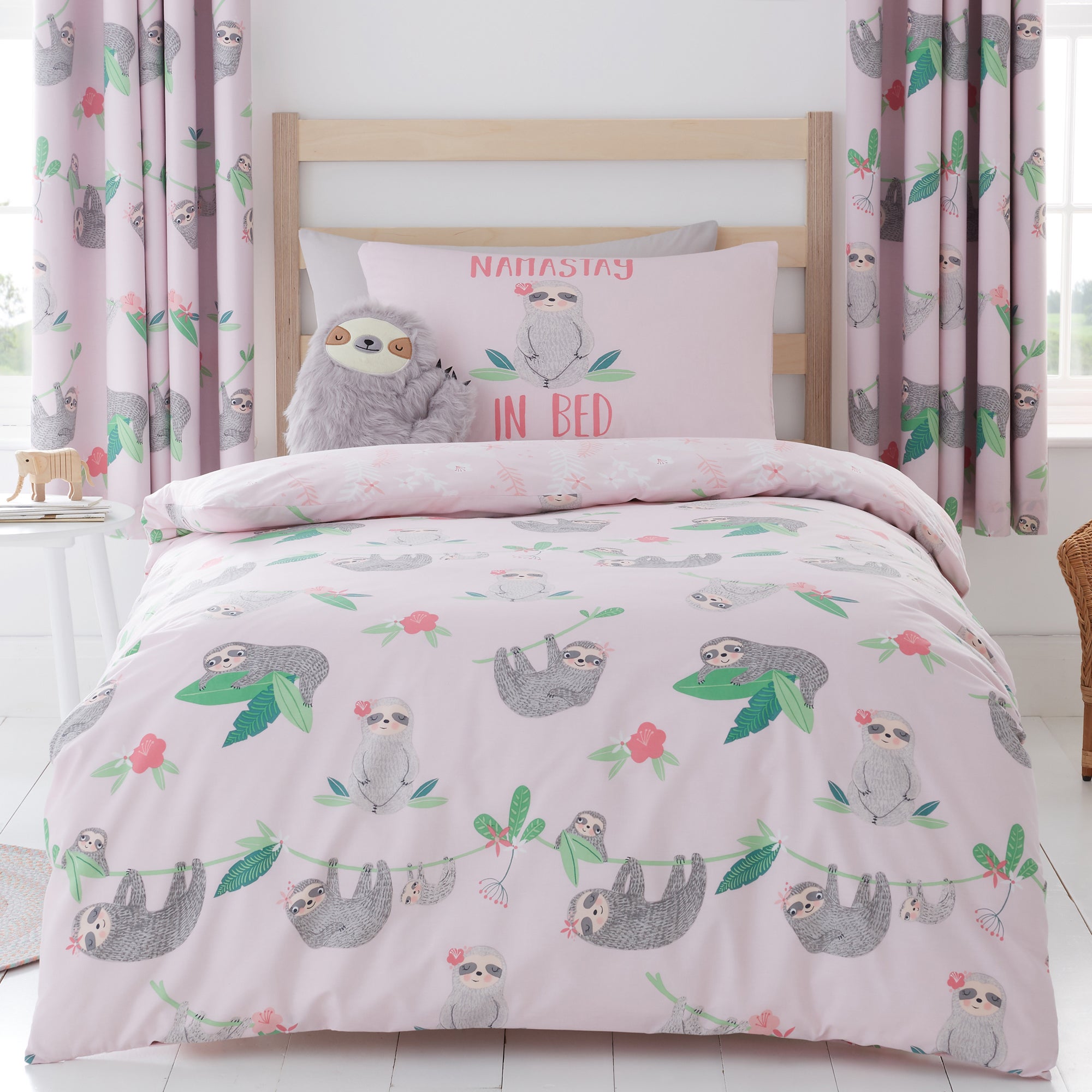 Pink Pretty Sloth Duvet Cover And Pillowcase Set Pink Green And White