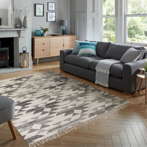  Dunelm