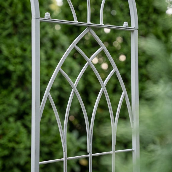 Carousel navigation image position 2 of 8