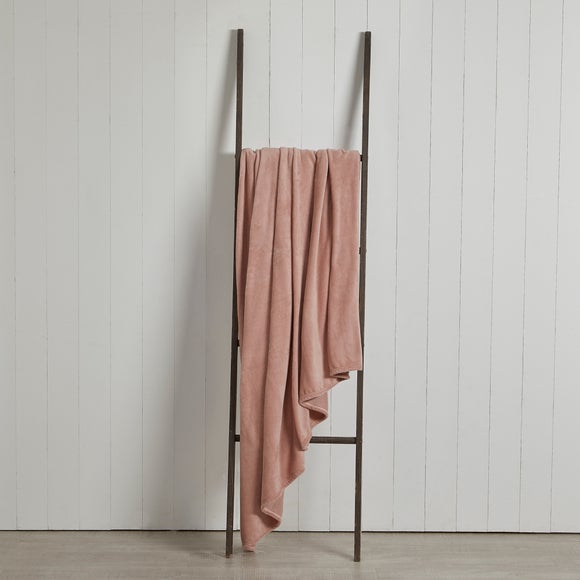  Dunelm