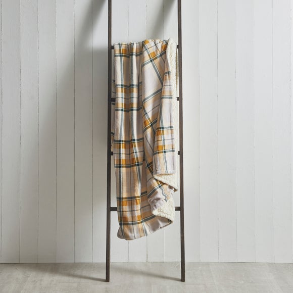  Dunelm