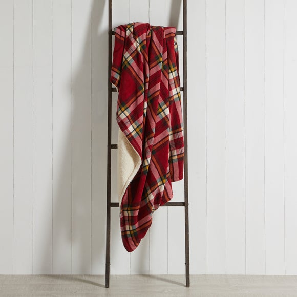  Dunelm