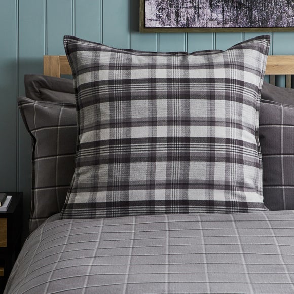 dorma checked bedding