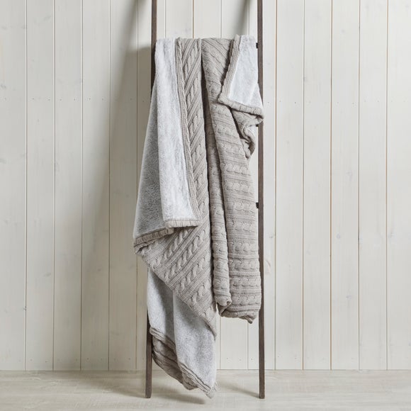  Dunelm