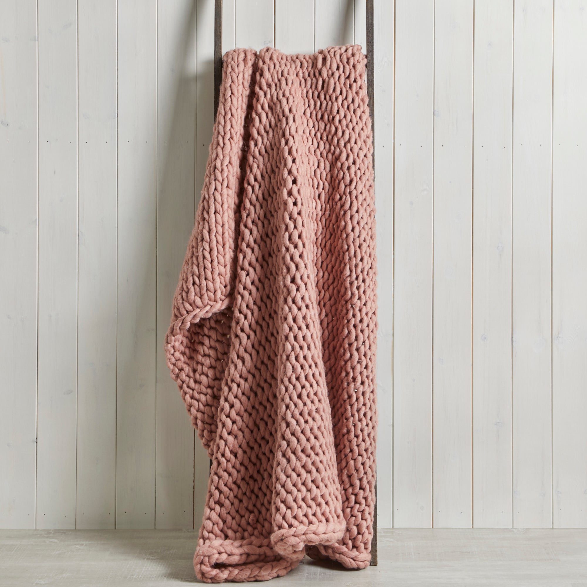 Throws & Blankets | Dunelm | Page 3