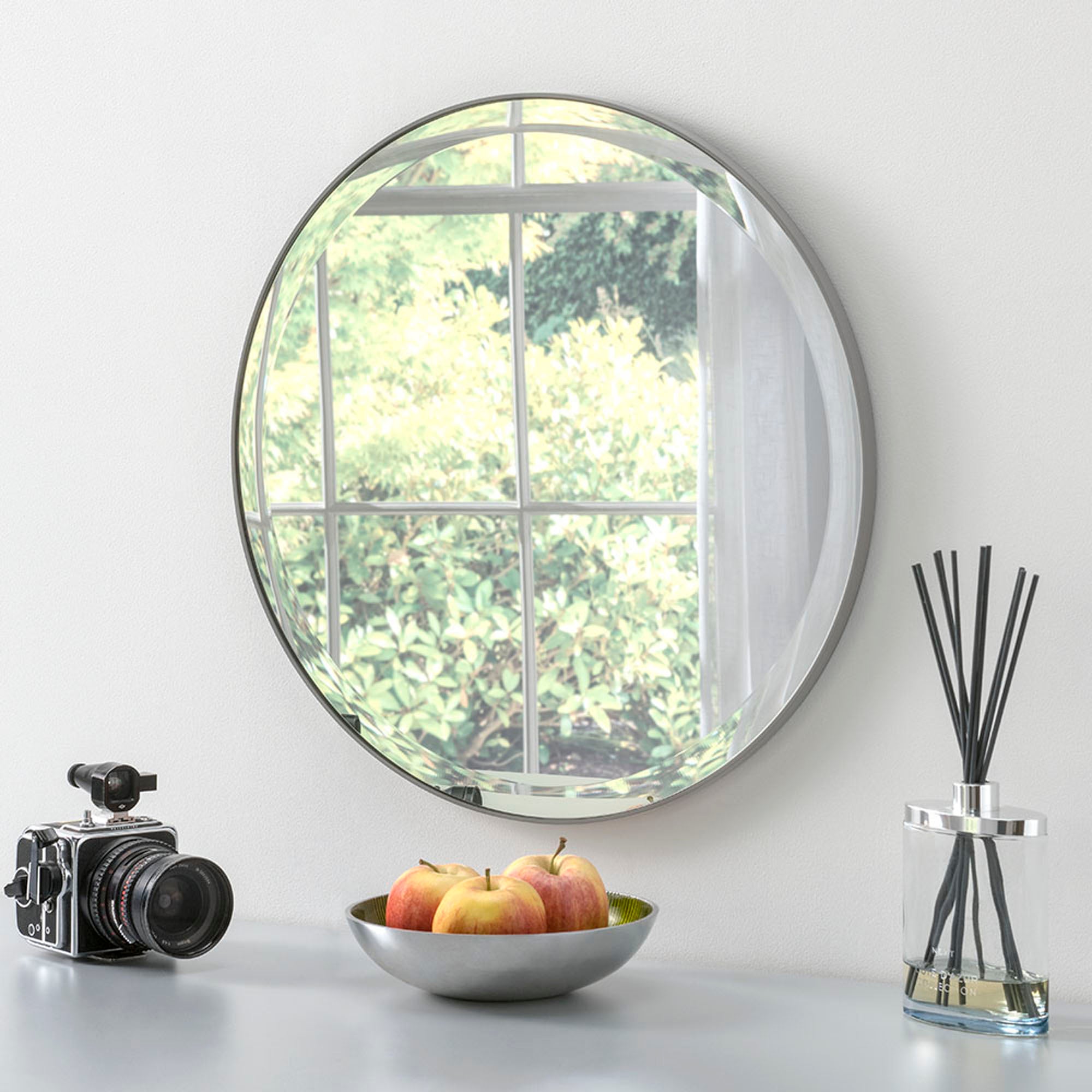Yearn Minimal Grey Round Wall Mirror