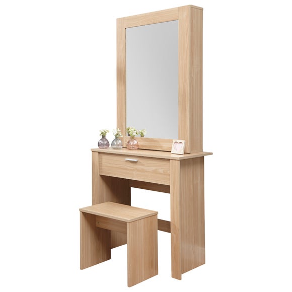  Dunelm
