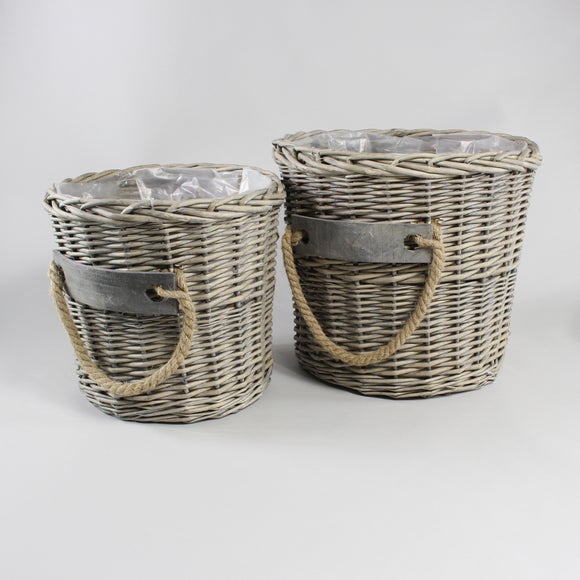  Dunelm